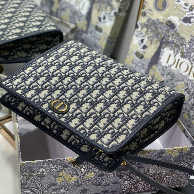 クリスチャンディオール 2025年 30 モンテーニュ ポーチ CHRISTIAN DIOR クラッチバッグ ストラップ付き 手持ちかばん - 画像 (6)