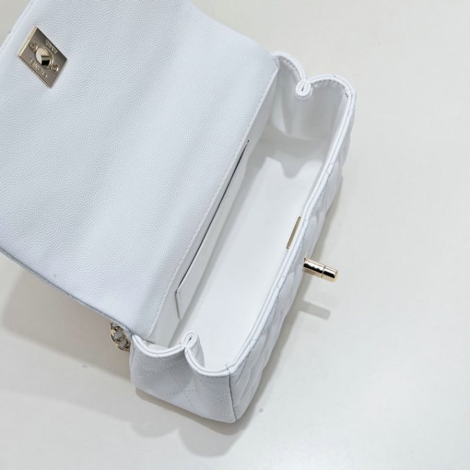 シャネル 2025年 ミニ トートバッグ CHANEL ハンドバッグ 2way ショルダーバッグ レディース キャビアスキン シルバー金具 - 画像 (5)