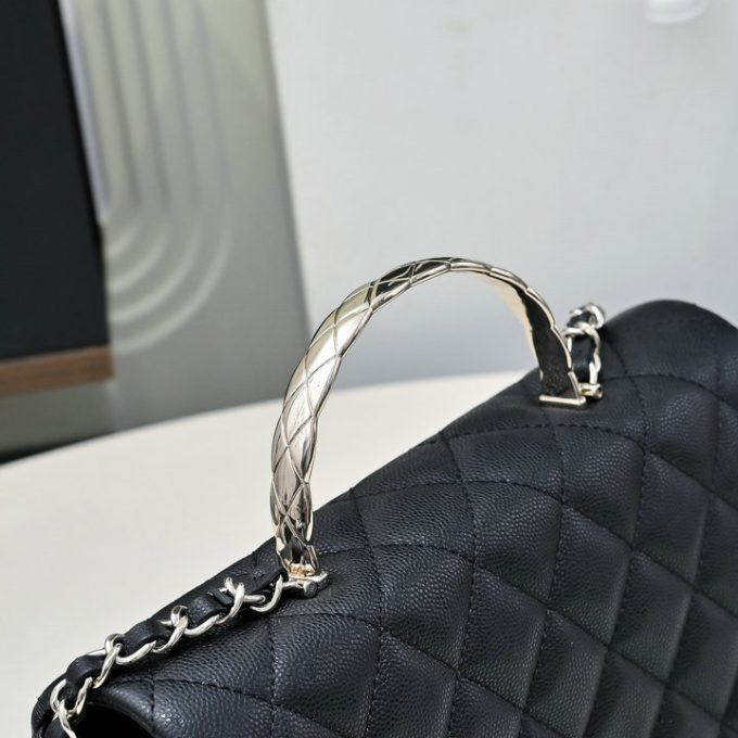 シャネル 2025年 スモール トートバッグ CHANEL ハンドバッグ 2way ショルダーバッグ レディース キャビアスキン - 画像 (9)