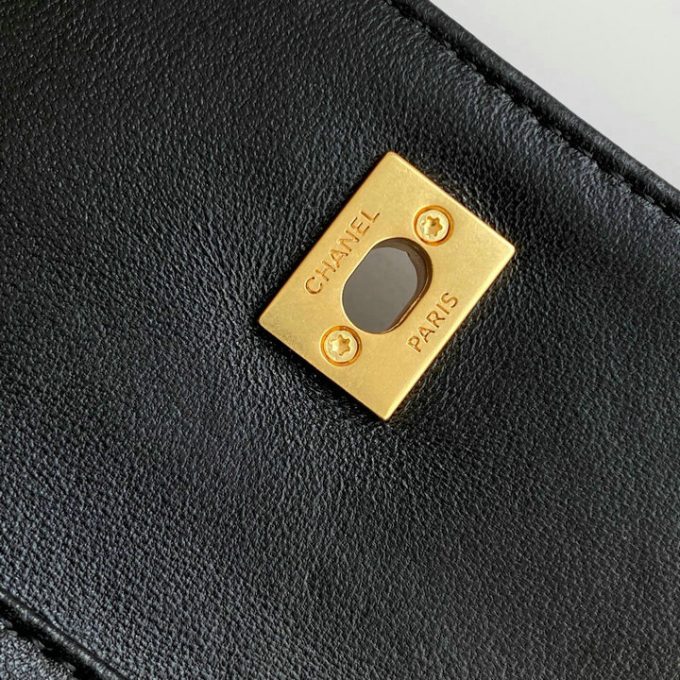 シャネル 2025年 スモール ショルダーバッグ CHANEL スマートフォンかばん スエード レディース - 画像 (8)