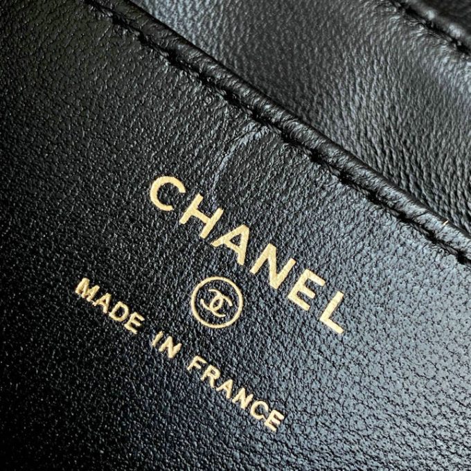 シャネル 2025年 スモール ショルダーバッグ CHANEL スマートフォンかばん スエード レディース - 画像 (7)