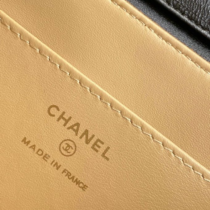 シャネル 2025年 スモール ショルダーバッグ CHANEL スマートフォンかばん スエード レディース - 画像 (7)