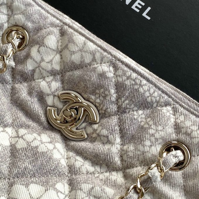 シャネル 2025年 ミディアム ハンドバッグ CHANEL ショルダーバッグ サンドバッグ キャンパス レディース - 画像 (8)