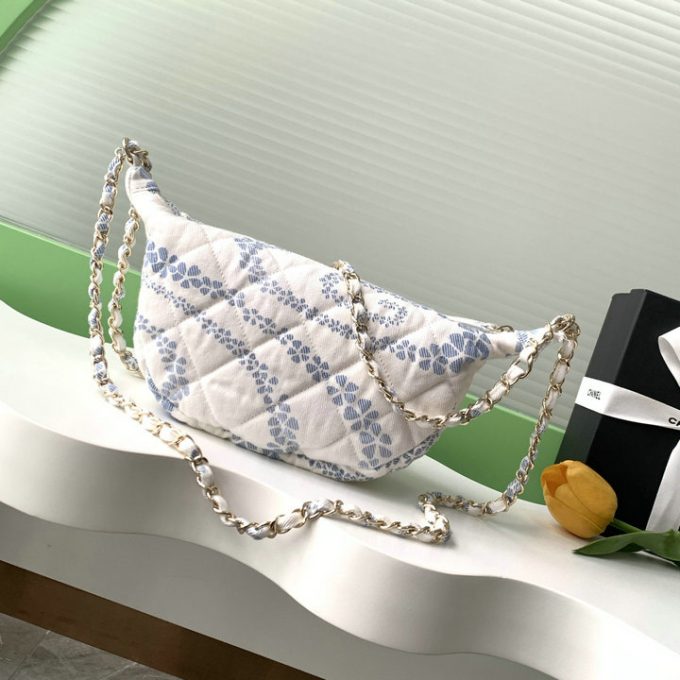 シャネル 2025年 スモール チェーンポーチ CHANEL ショルダーバッグ サンドバッグ キャンパス レディース - 画像 (3)