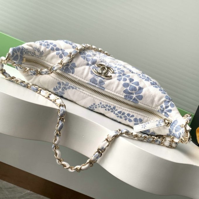 シャネル 2025年 スモール チェーンポーチ CHANEL ショルダーバッグ サンドバッグ キャンパス レディース - 画像 (5)