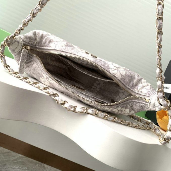 シャネル 2025年 スモール チェーンポーチ CHANEL ショルダーバッグ サンドバッグ キャンパス レディース - 画像 (6)