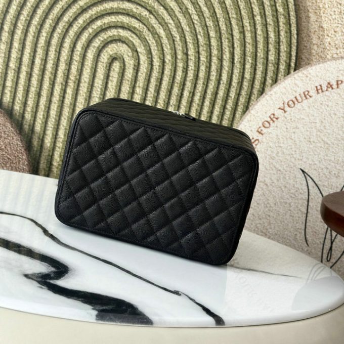 シャネル ヴァニティーケース 2025年 化粧かばん CHANEL クラッチバッグ 手持ちかばん キャビアスキン - 画像 (5)