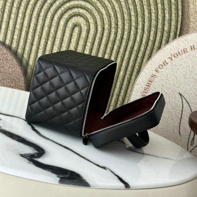 シャネル ヴァニティーケース 2025年 化粧かばん CHANEL クラッチバッグ 手持ちかばん キャビアスキン - 画像 (6)