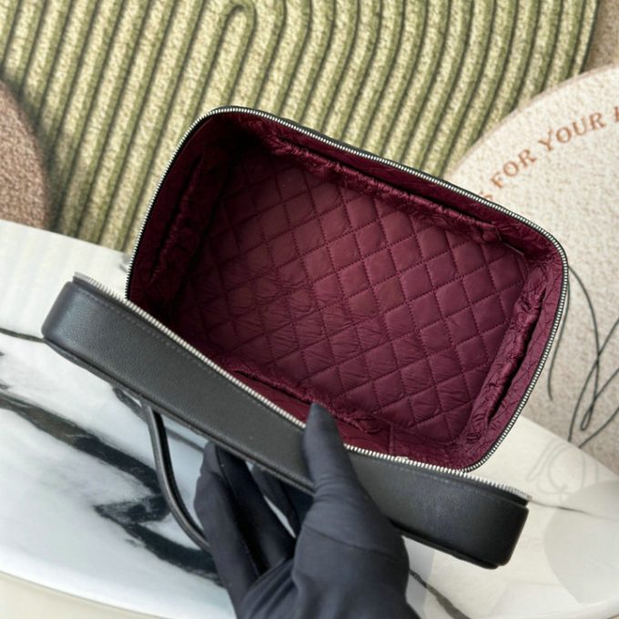 シャネル ヴァニティーケース 2025年 化粧かばん CHANEL クラッチバッグ 手持ちかばん キャビアスキン - 画像 (7)