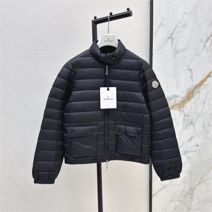 モンクレール ロングスリーブ ダウン 2025年 MONCLER ジップジャケット アウターコート レディース