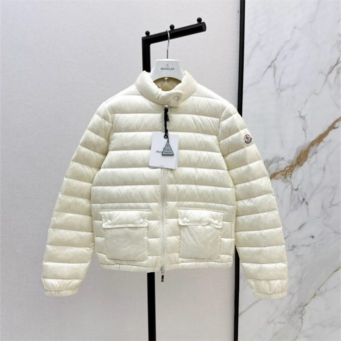 モンクレール ロングスリーブ ダウン 2025年 MONCLER ジップジャケット アウターコート レディース