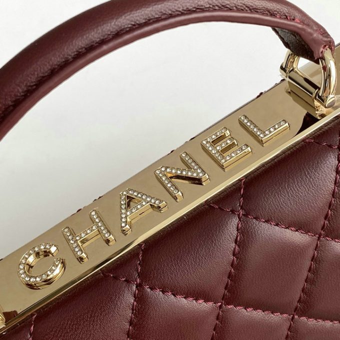 シャネル 2025年 WOC トップハンドルバッグ CHANEL トートバッグ 2way ショルダーバッグ レディース ゴールド金具 - 画像 (7)