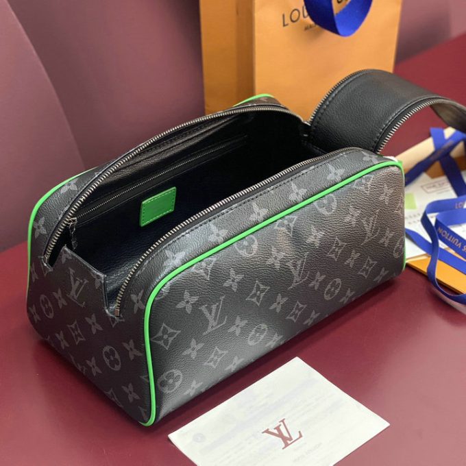 ルイヴィトン 2025年 ドップ キット M26433 LOUISVUITTON クラッチバッグ ハンドバッグ 洗面具収納 ポーチ モノグラム エクリプス キャンバス - 画像 (3)