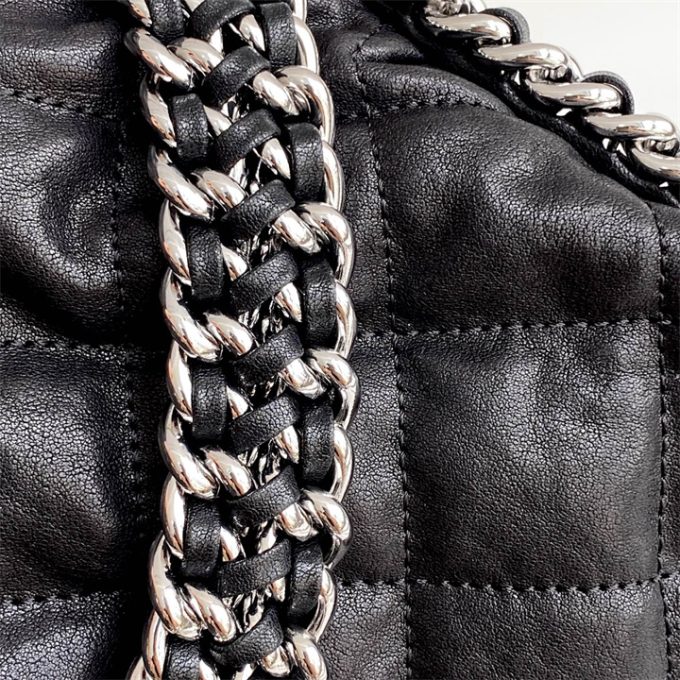 シャネル 2025年 ラージ ショルダーバッグ CHANEL 折り畳み レディース 大容量 - 画像 (8)
