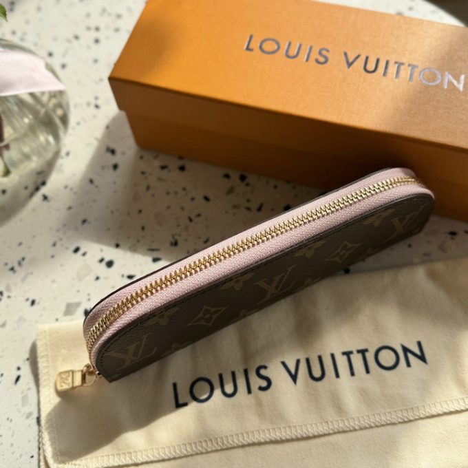 ルイヴィトン 2025年 ペンシルポーチ GI1042 LOUISVUITTON シャーロット ファブリック レザー - 画像 (15)
