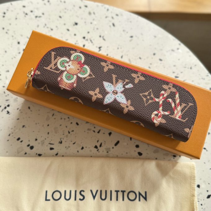 ルイヴィトン 2025年 ペンシルポーチ GI1162 LOUISVUITTON シャーロット ファブリック レザー