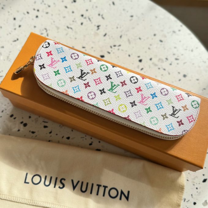 ルイヴィトン 2025年新作 ペンシルポーチ GI1303 LOUISVUITTON シャーロット ファブリック レザー マルチカラー